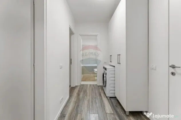 Apartament cu 3 camere + terasa de închiriat la Bourgeoi...
