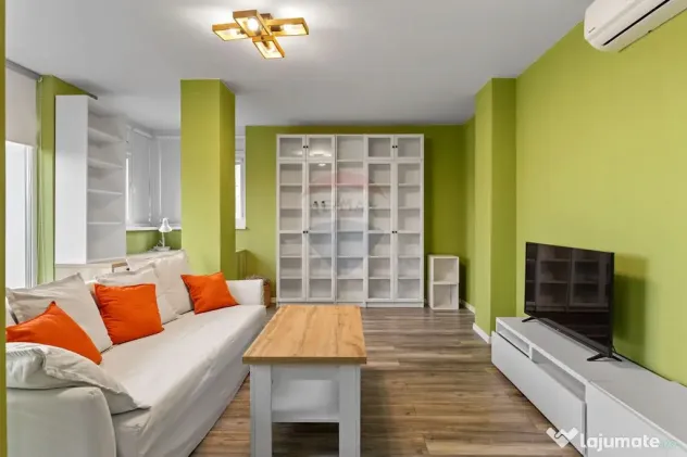 Apartament cu 3 camere + terasa de închiriat la Bourgeoi...