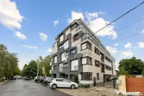 Apartament cu 3 camere + terasa de închiriat la Bourgeoi...