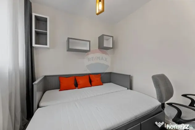 Apartament cu 3 camere + terasa de închiriat la Bourgeoi...
