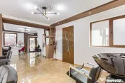 Scaun de inchiriat, salon de infrumusetare zona Vlaicu 