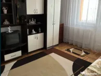 Apartament 3 camere, decomandat - zona Florilor