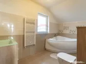 Casă 4 camere cu teren 550 mp – Zona Izvor, Tărlungeni 