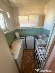 Apartament cu 2 camere de vânzare în zona Valea Rosie 