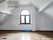 Vila cocheta,beci si livada,cadru natural intim,atractiv,zona Ciritei 