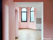 Vila cocheta,beci si livada,cadru natural intim,atractiv,zona Ciritei 