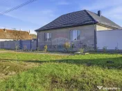 Casă renovată cu teren generos în Satu Mare,Secusigiu 