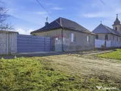 Casă renovată cu teren generos în Satu Mare,Secusigiu 