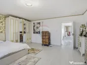 Casă renovată cu teren generos în Satu Mare,Secusigiu 