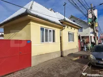 Spatiu comercial de inchiriat firma/birouri strada Garii