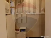 Apartament cu 3 camere de vânzare în zona Craiovita Noua 