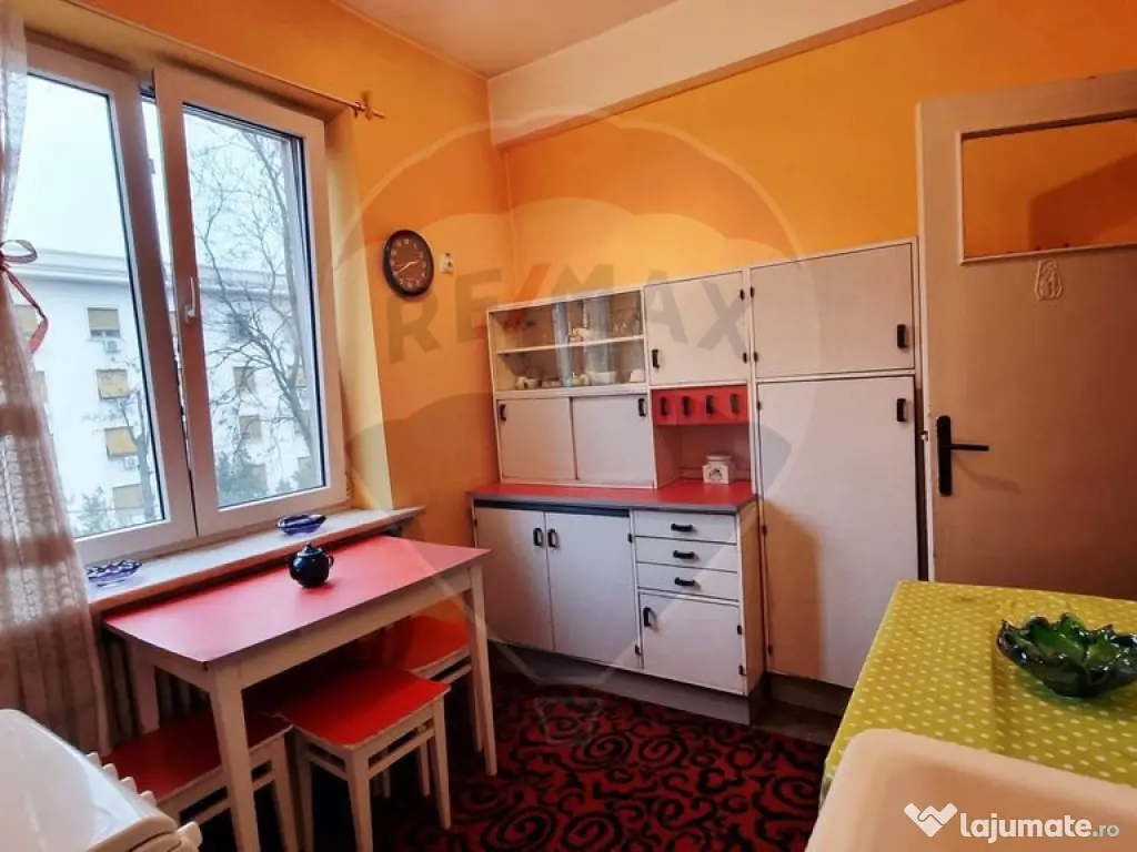 Apartament cu 2 camere de vânzare în zona Cotroceni, Ac...