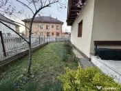 Casă / Vilă cu 5 camere de vânzare în zona Orasul Vechi 