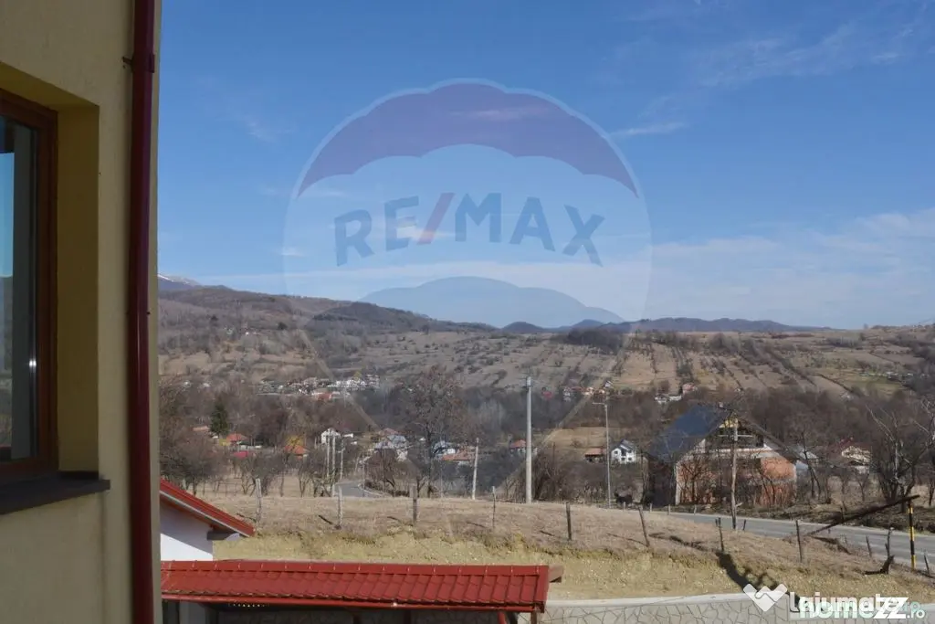 Pensiune de vânzare - Horezu (Valcea)