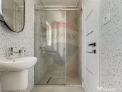 Apartament cu 3 camere de închiriat, parcare subterana, ... 