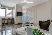 Apartament modern cu 3 camere de închiriat, bloc nou, Co... 
