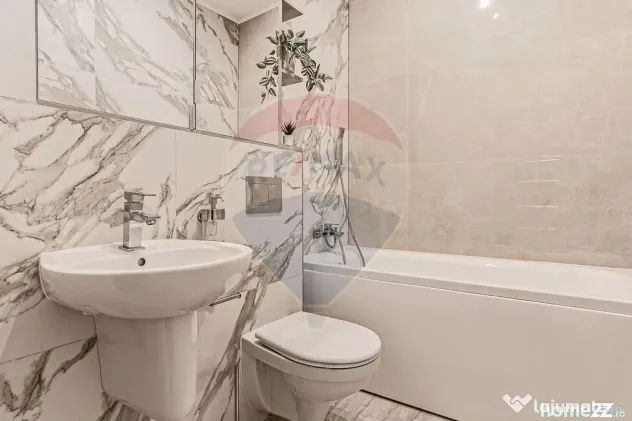 Apartament modern cu 3 camere de închiriat, bloc nou, Co...