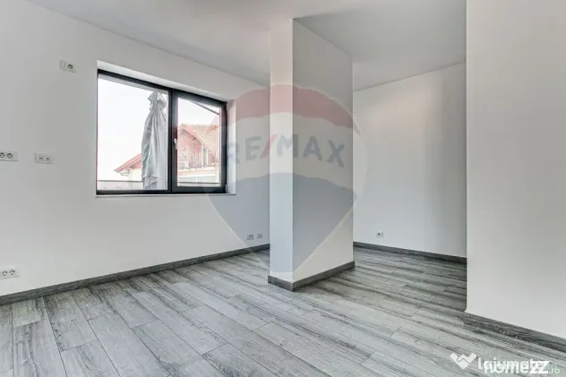 Apartament modern cu 3 camere de închiriat, bloc nou, Co...