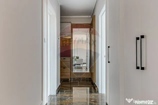 Apartament modern cu 3 camere de închiriat, bloc nou, Co...