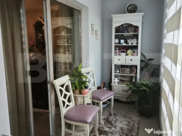 Apartament de lux 92 mp mobilat si utilat zona RAMADA Pitest