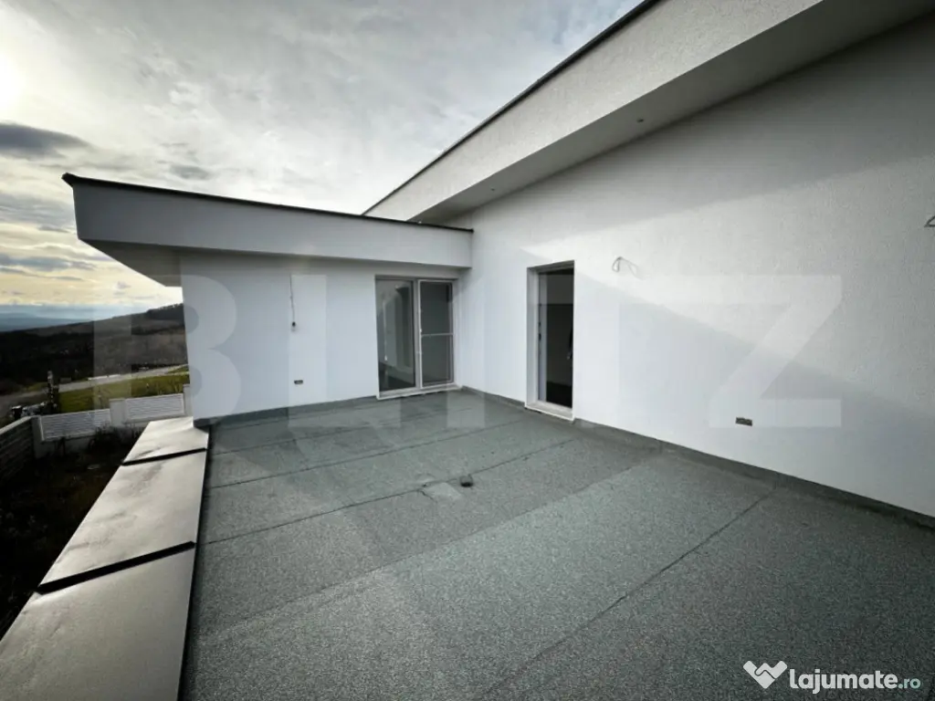 Locuinta + curte 1000 mp, 220 mp utili, zona Schit