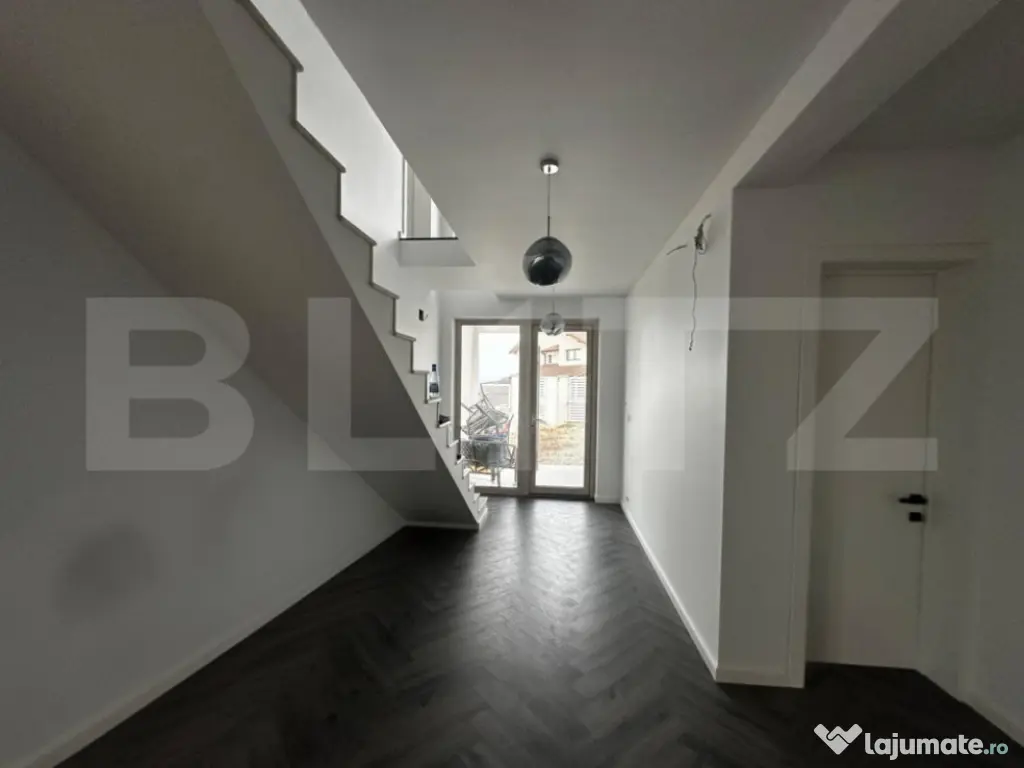 Locuinta + curte 1000 mp, 220 mp utili, zona Schit