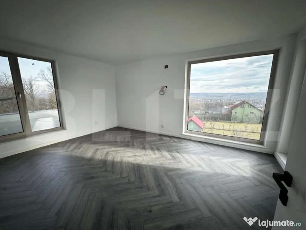 Locuinta + curte 1000 mp, 220 mp utili, zona Schit