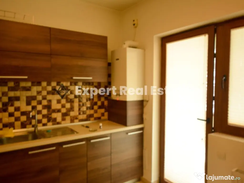 APARTAMERNT SPATIOS 2 CAMERE - OTOPENI AEROPORT