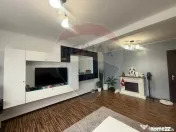 Casă / Vilă cu 5 camere de vânzare 