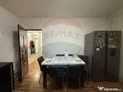 Casă / Vilă cu 5 camere de vânzare 