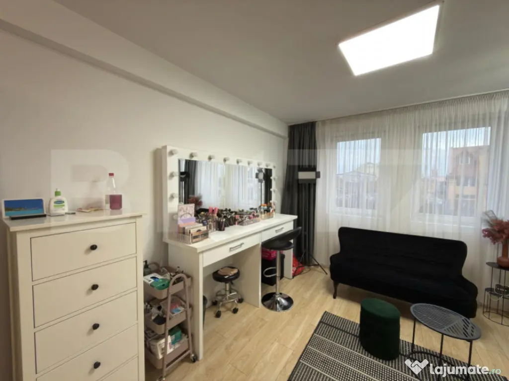 Spațiu de închiriat – Ideal pt Salon de Înfrumusețare