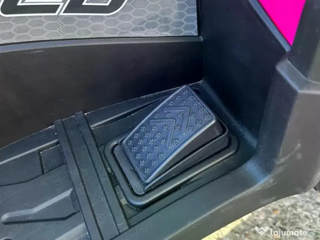 ATV electric pt. copii Mini DESERT, 4x 30W 12V, cu telecomanda Pink