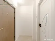 Garsonieră confort 1, cu centrală proprie, oraș Pecica, A 