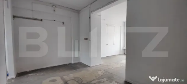 Spatiu comercial, 70 mp, zona Micro 3