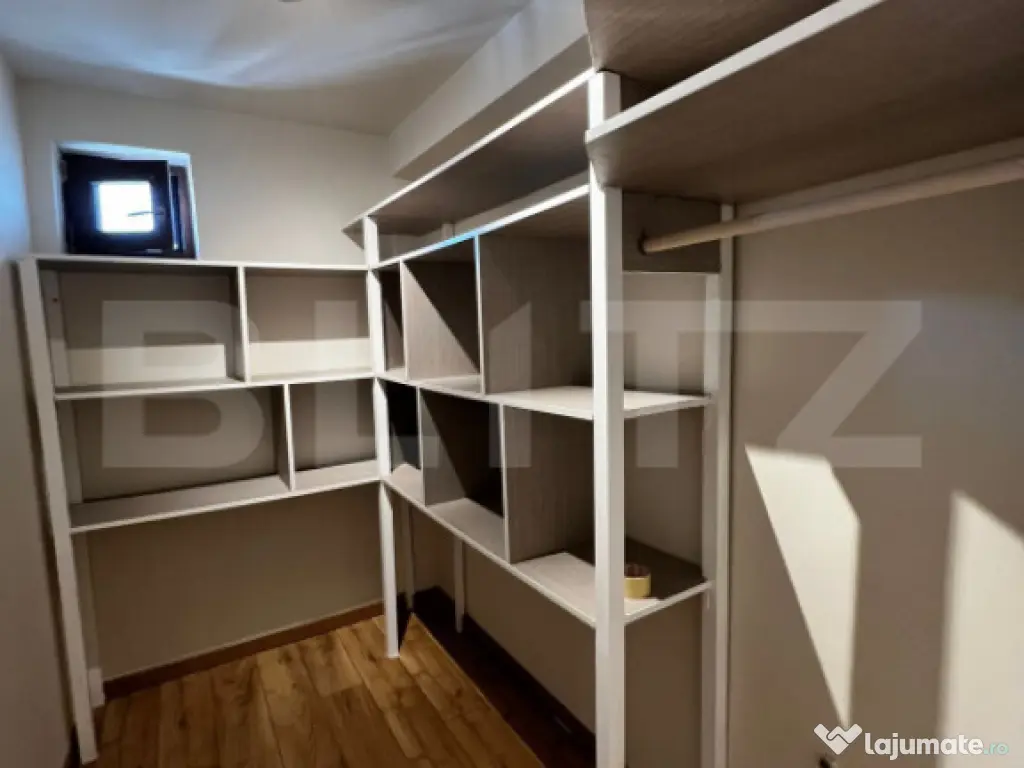 Casa cu 4 camere, 120 mp utili, 250 mp de teren, la liziera