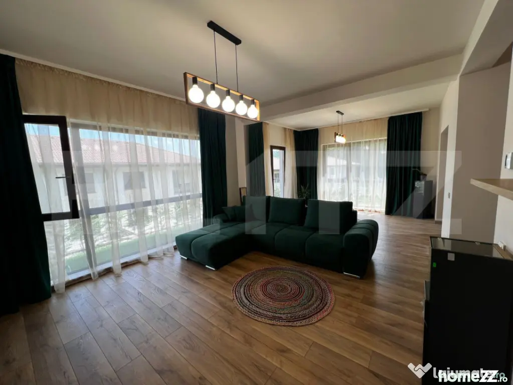 Casa cu 4 camere, 120 mp utili, 250 mp de teren, la liziera - Floresti (Cluj)