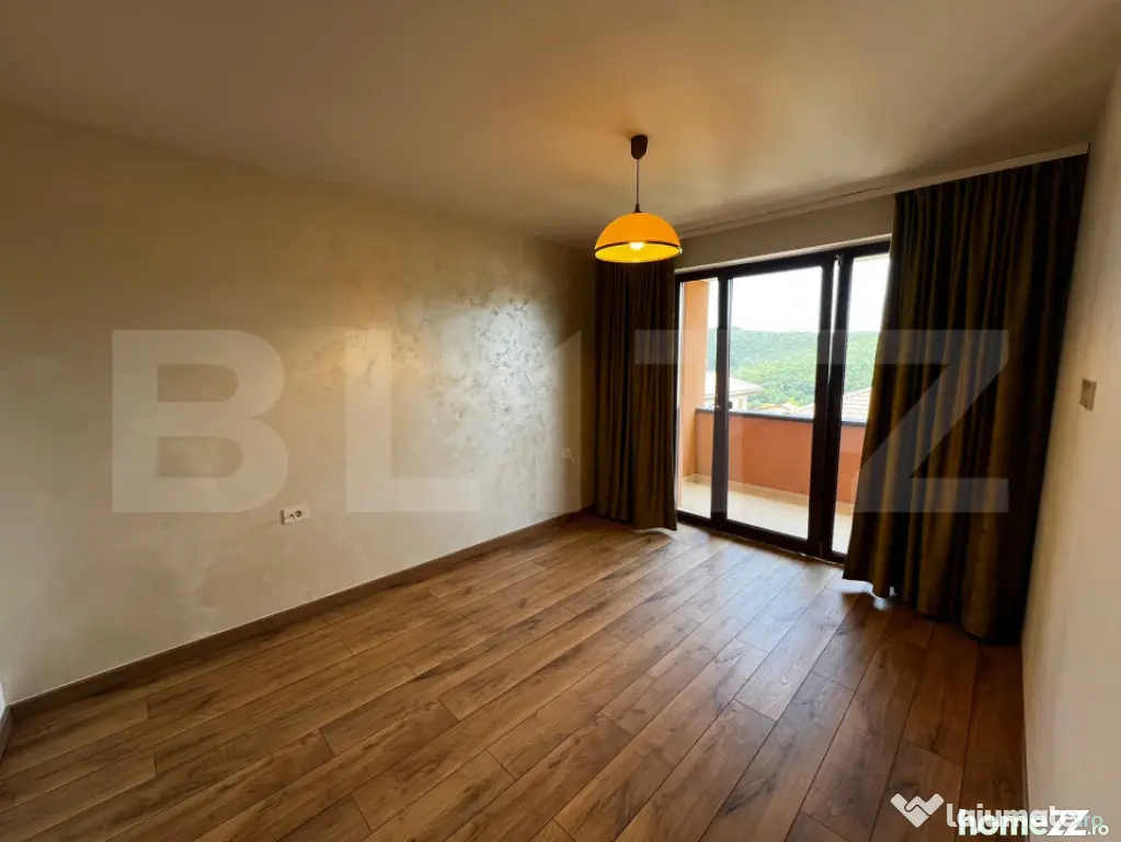 Casa cu 4 camere, 120 mp utili, 250 mp de teren, la liziera - Floresti (Cluj)