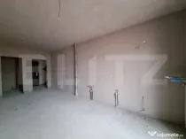 Apartament 2 camere, etaj intermediar, zona Vivo