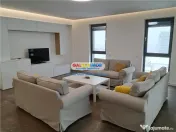 De inchiriat ap 3 cam ULTRAMODERN central la cheie fond nou 