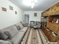 Apartament 3 camere+boxa, etaj 3, zona Hurmuzachi, Radauti
