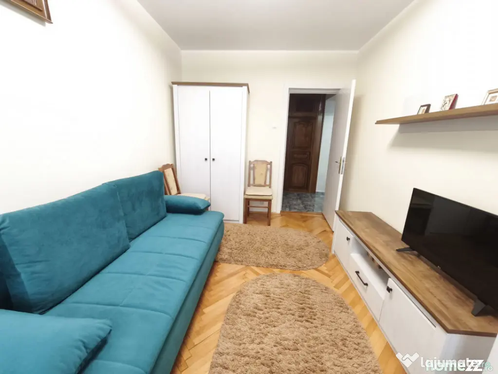 Apartament 3 camere+boxa, etaj 3, zona Hurmuzachi, Radauti