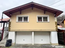Casă individuală, 101 mp, zonă Centrală - Valea Roșie