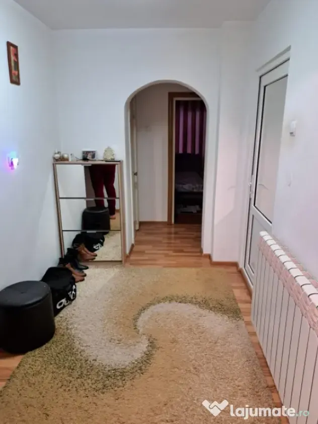 Apartament 3 camere, suprafata totala 81mp, zona Strada Gari