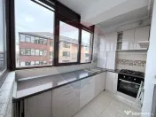 Apartament de vânzare | 3 camere, living 23 mp | Militar... 
