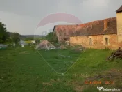 DE VANZARE Teren intr-un colț de Transilvanie autentică 
