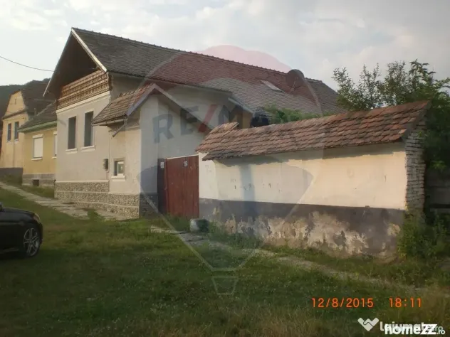 DE VANZARE Teren intr-un colț de Transilvanie autentică