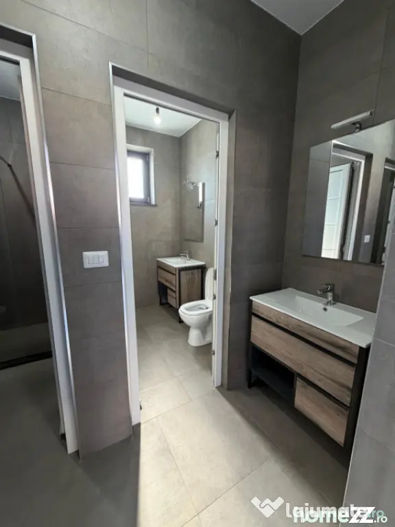 Spatiu comercial, 90 mp , chirie , Radauti