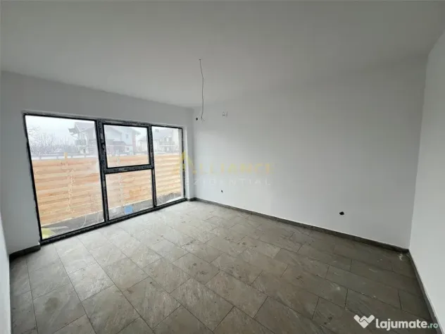 Casa 3 camere- strada asfaltata- 67 mp utili