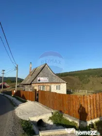 Teren+casa in zona superba-Statiunea Belis-Fantanele, Giu...
