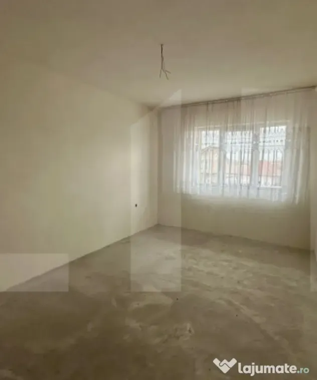 Apartament duplex, 157 mp, parter + etaj, zonă Gai, Arad